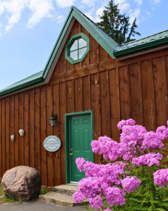 Rosewalk Annex