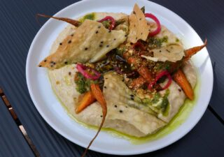 White Bean & Garlic Hummus