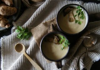 Jerusalem Artichoke & Cashew Soup