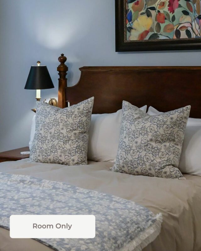 Last Minute – Burnham Room at Petit Pont