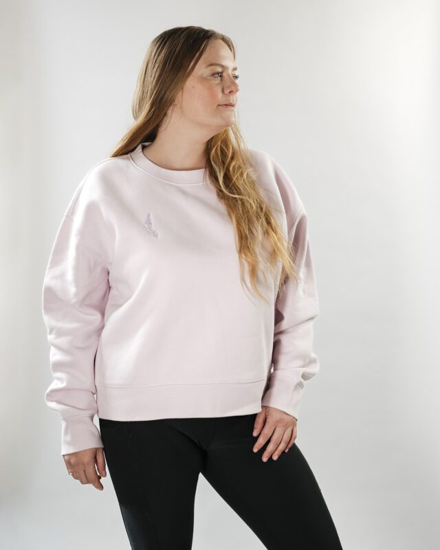 Ste. Anne’s Signature Women’s Relax Crew