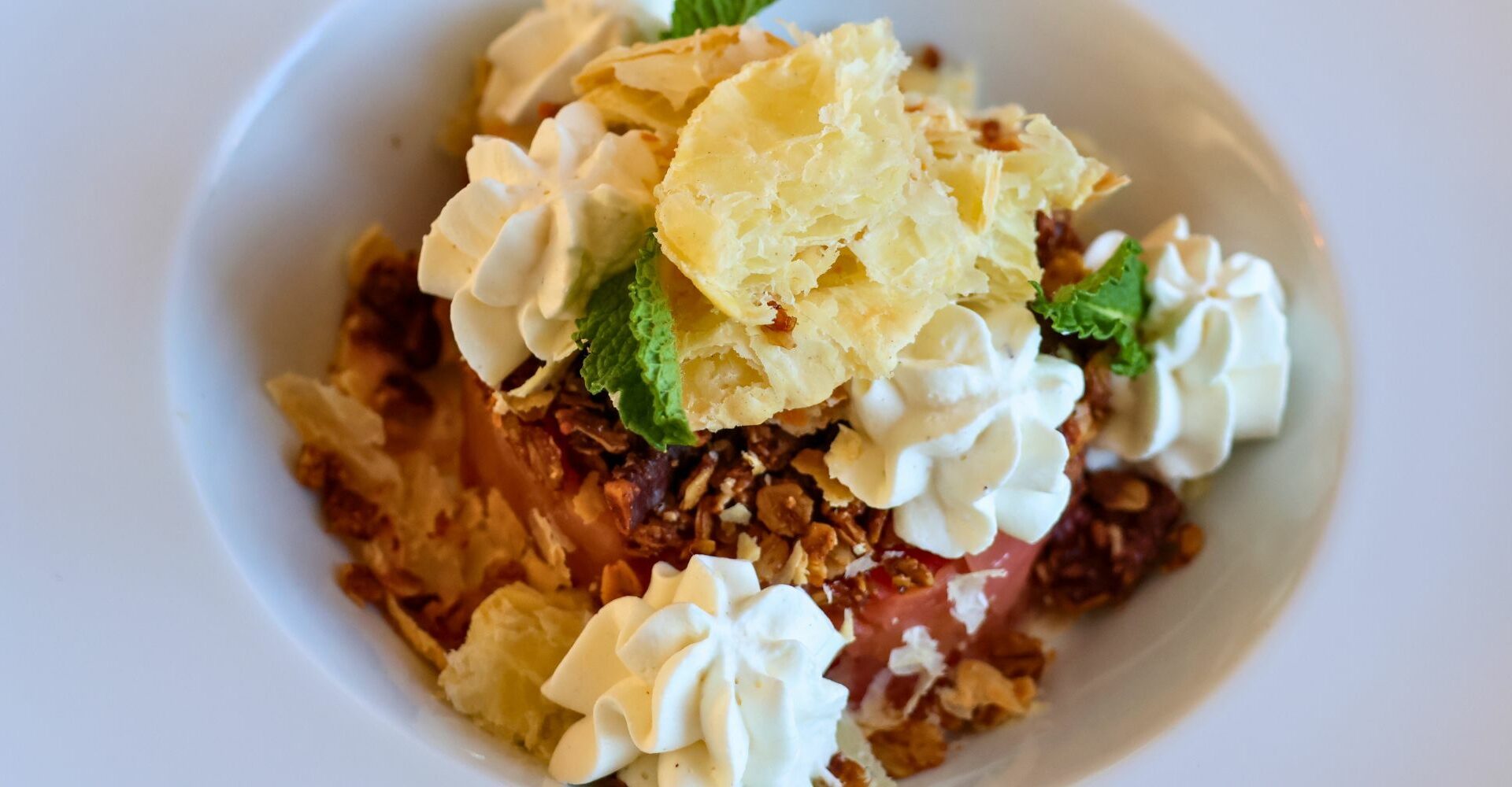 Apple Crumble with Tea-Infused Whipped Cream