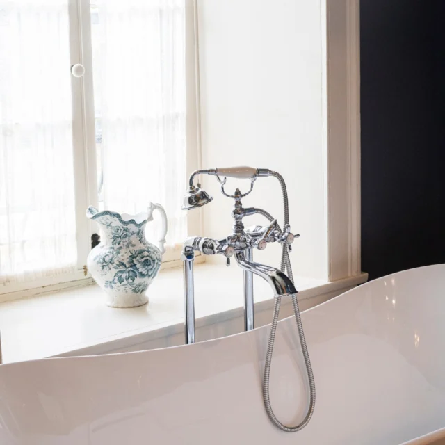 Saturday mornings waking up in one of our Main Inn Roomsdoes anyone recognize this one? Share your favourite accommodation below!P.S. If you prefer a Main Inn Room for your next visit, we recommend booking in advance. And right now, if you book more than 3 months ahead, enjoy a $25 spa booking bonus! Dont miss out on securing your relaxing getaway. 