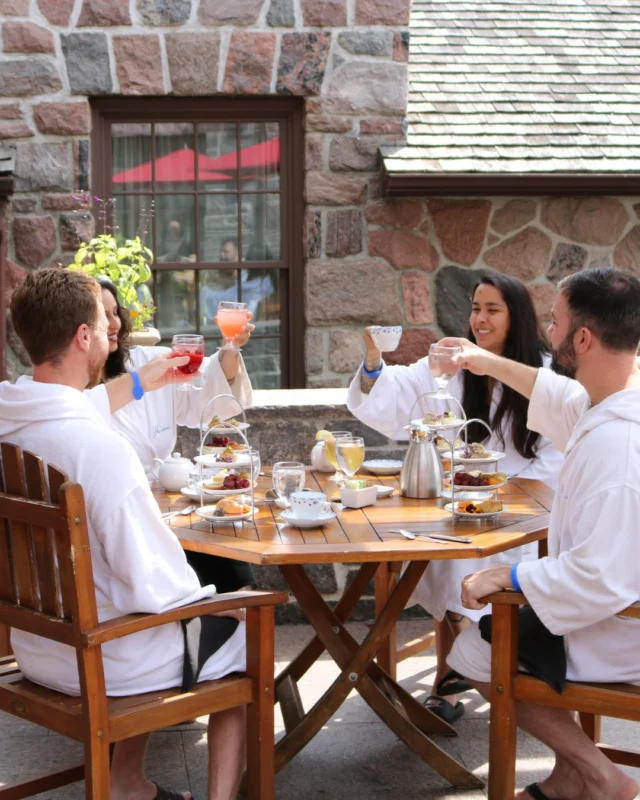 Friendship looks good in a robe.This International Day of Friendship, were celebrating all the unforgettable moments shared here, whether with your partner, sibling, best friend, or chosen crew.Tag us in your favourite Ste. Annes getaway memory with a friend (or two!).#InternationalDayOfFriendship
