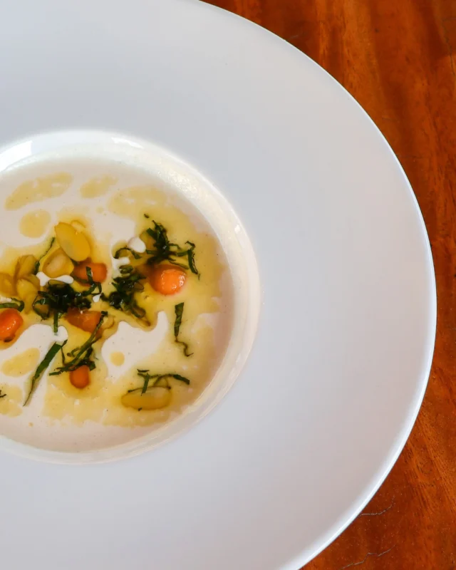 Cool, creamy, and just a little unexpected.Ajo Blanco, a chilled Spanish white gazpacho, is made with almonds, apples and garlic for a refreshingly light, subtly tangy flavour. It's the perfect summer starter or an elegant addition to your next warm-weather gathering. Find the full chef-crafted recipe on our website  link in bio.