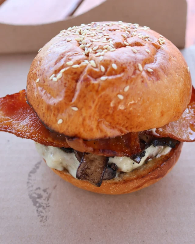 Take your burger game to the next level! Stack it high, make it yours, and add all the toppings you love! Our Recommendations:- Garlic Aioli- Brie Cheese- Crispy Bacon- Sauted Mushrooms#pastureraisedbeef #steannesfarm #foodtruck #burgerandfries