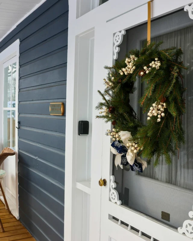  Happy New Year! Heres to fresh starts, cozy moments and a year full of possibility. Take a deep breath, savour the quiet and step into 2026 ready for whats ahead. 