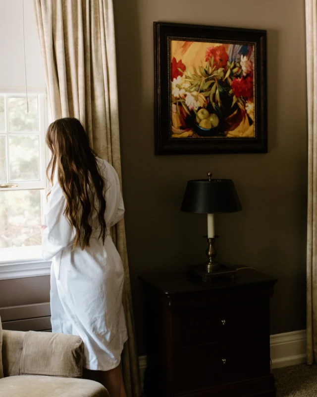 Peeking out at whats to comeblossoms on the trees, fresh green beginnings and cozy mornings at Petit Pont.