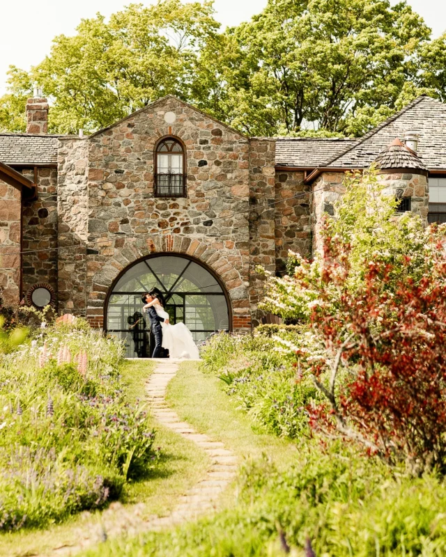 Some of lifes most meaningful moments deserve a place that feels just as special. From intimate ceremonies to celebrating with your closest family and friends, theres something beautiful in being able to take part in your dream day. 